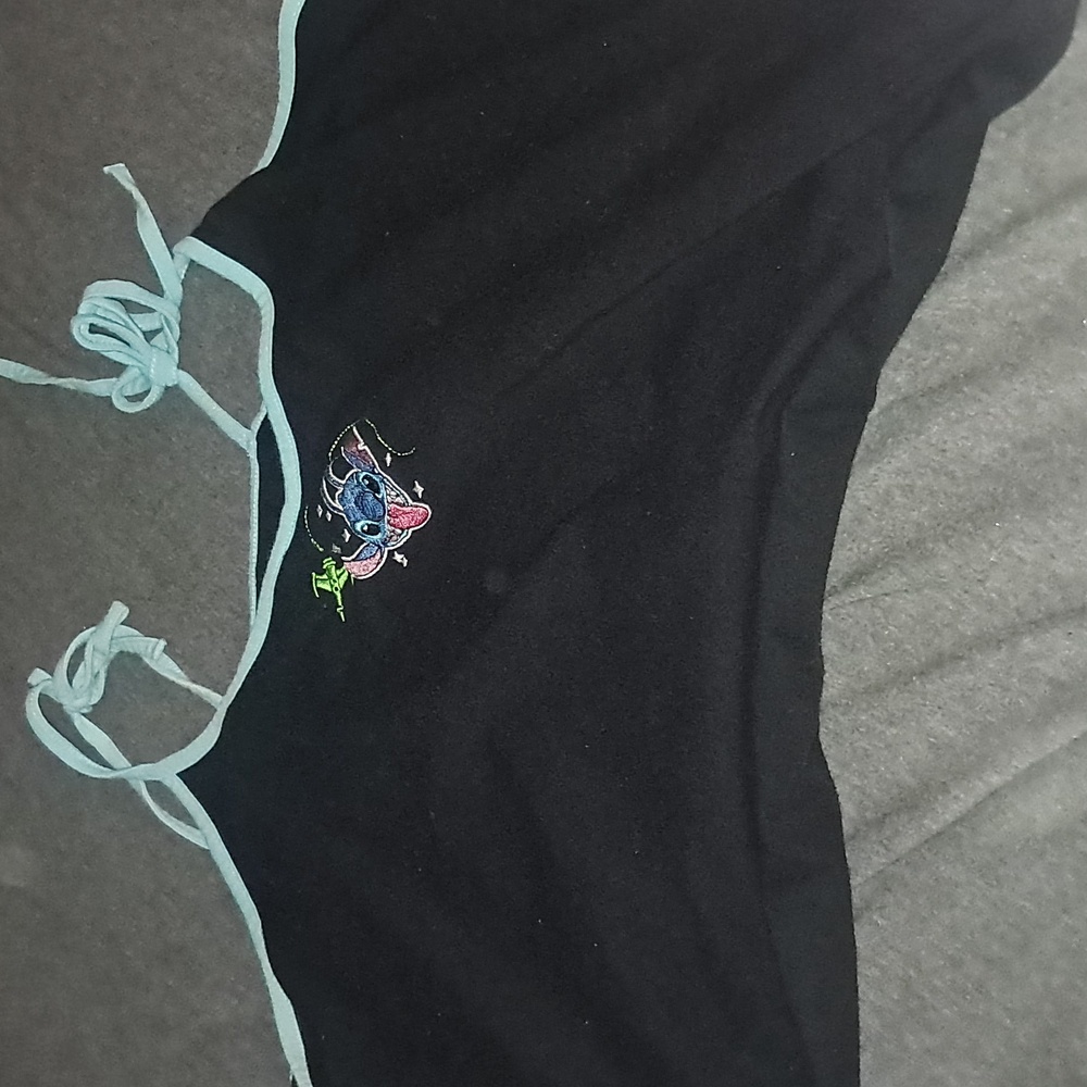 Hot topic stitch cropped tank top